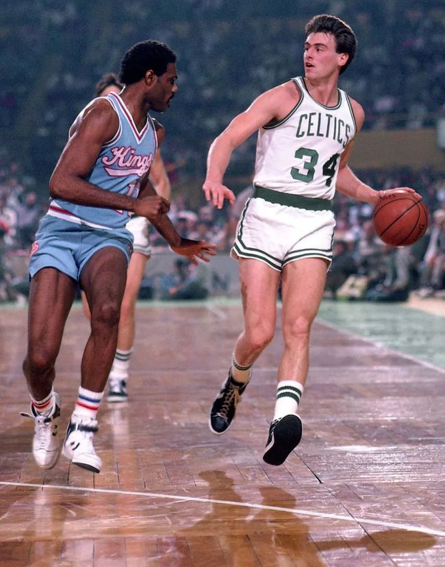 金年会入口-达拉斯独行侠冲刺阶段单刀错失，志在意甲名次提升，目标明确，训练强度明显提升